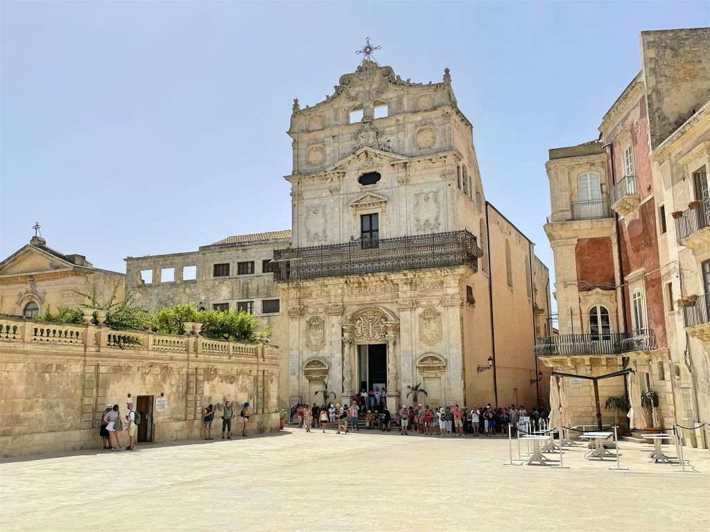 SYRACUSE - de kerk van Santa Lucia alla Badia