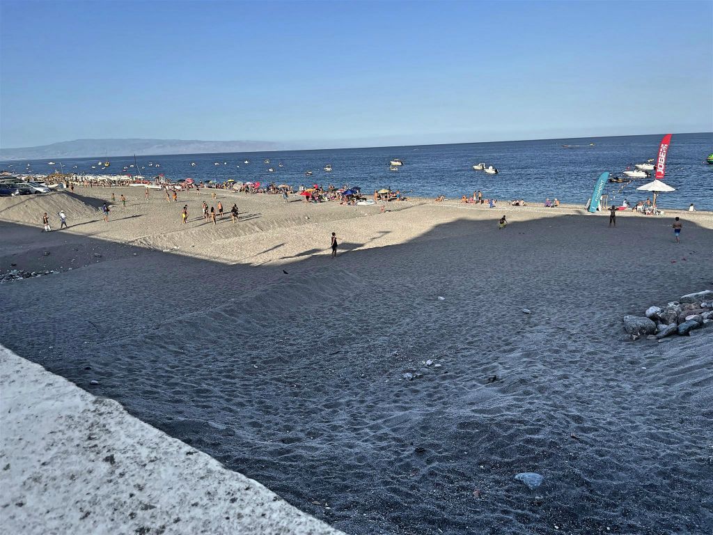 LETOJANNI - een strand