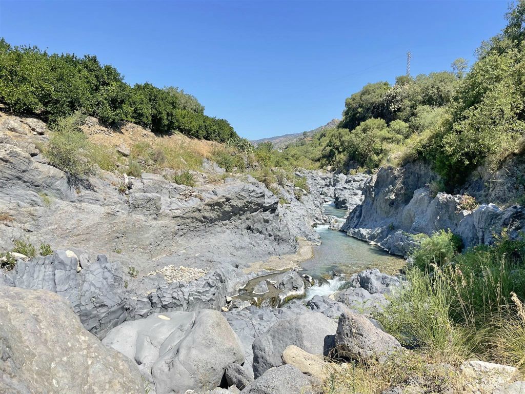 MOTTA CAMASTRA - het Alcantara River Park