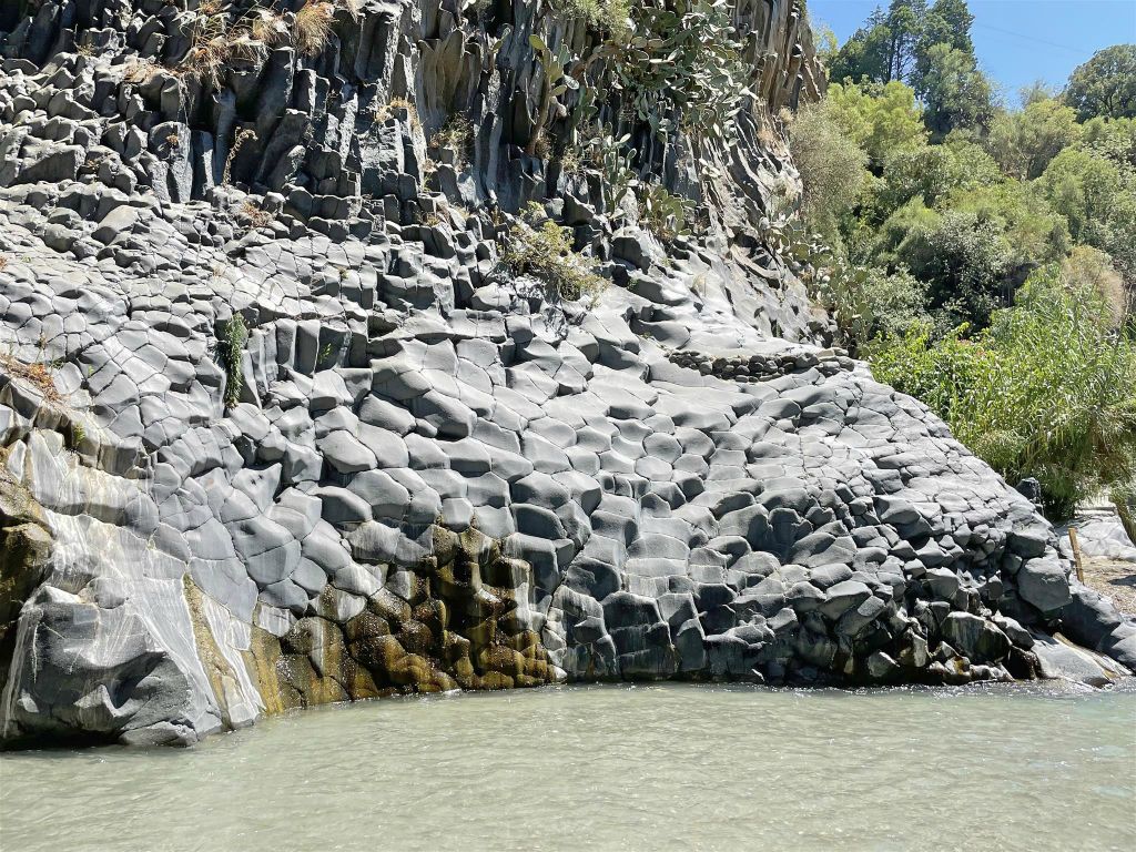 MOTTA CAMASTRA - het Alcantara River Park