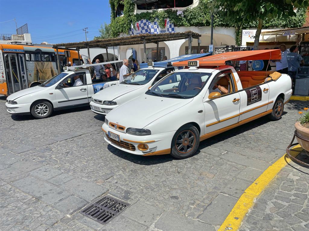 ANACAPRI - enkele taxi's