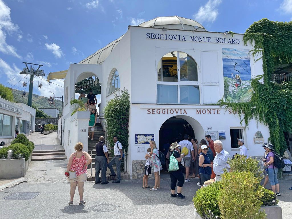 ANACAPRI - een kabelbaanstation