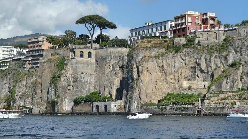 SORRENTO - de kust