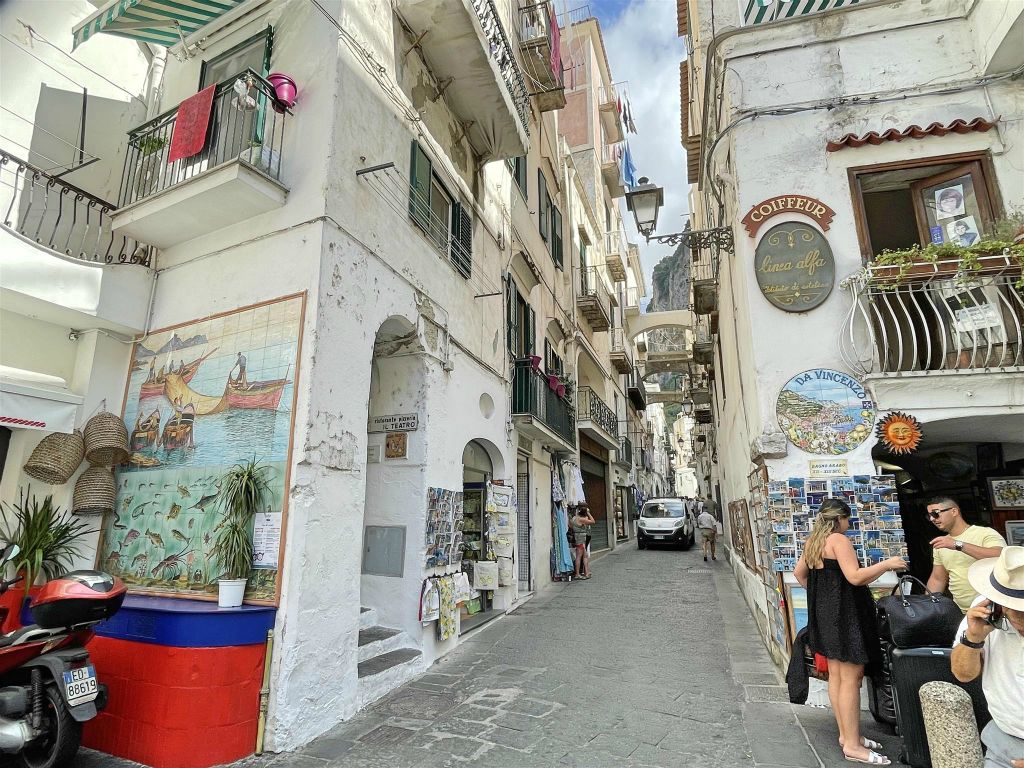 AMALFI - de straat Via Lorenzo