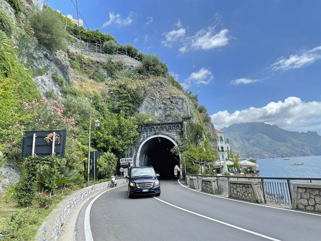 AMALFI - een tunnel
