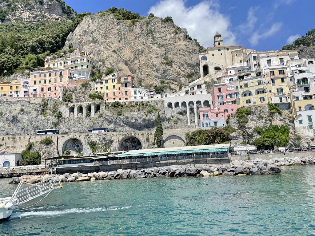 AMALFI - het dorp