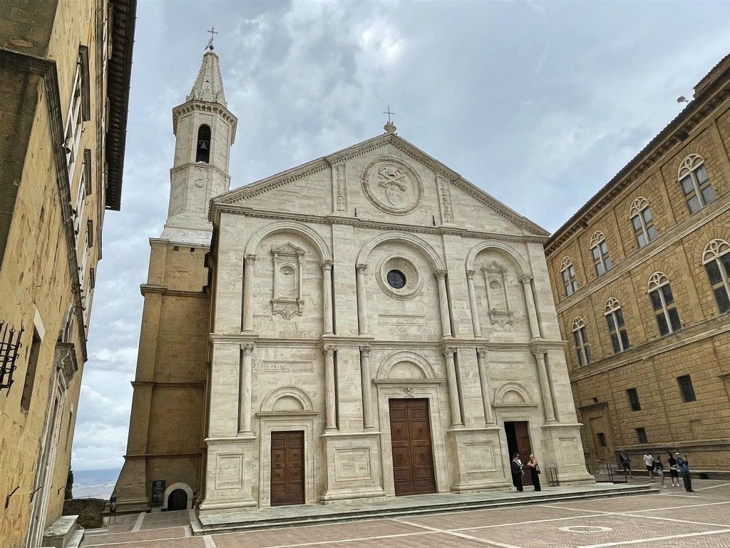 PIENZA - de kathedraal