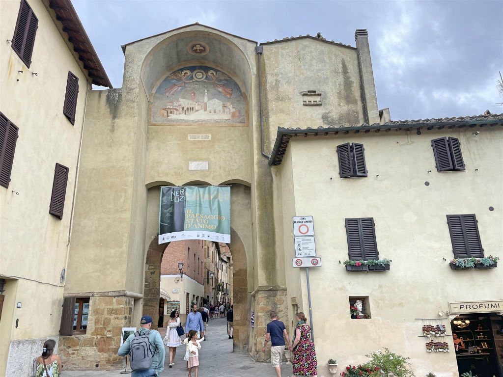 PIENZA - de Prato-poort