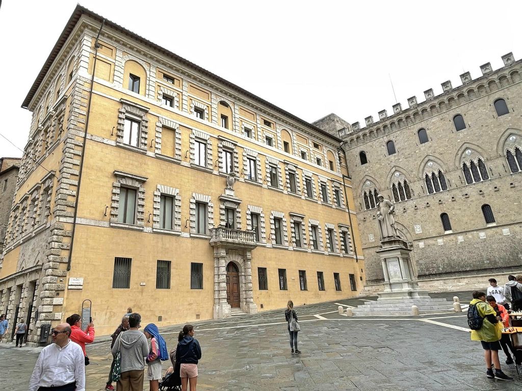 SIENA - het Palazzo Tantucci