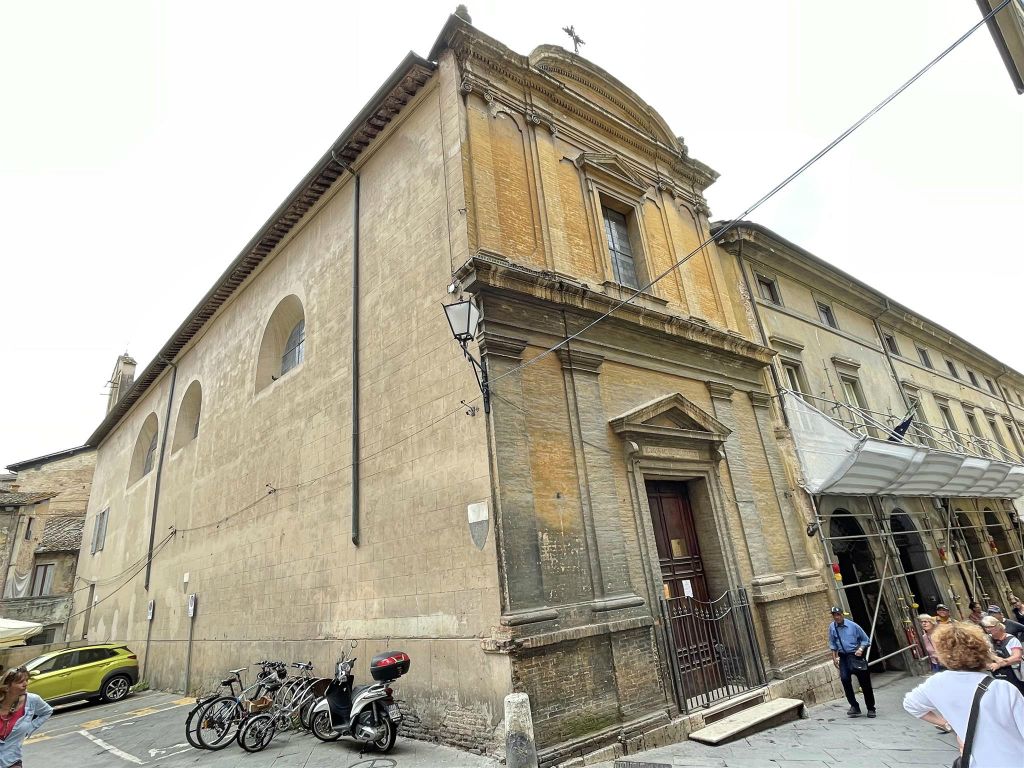 SIENA - de kerk van San Pellegrino alla Sapienza