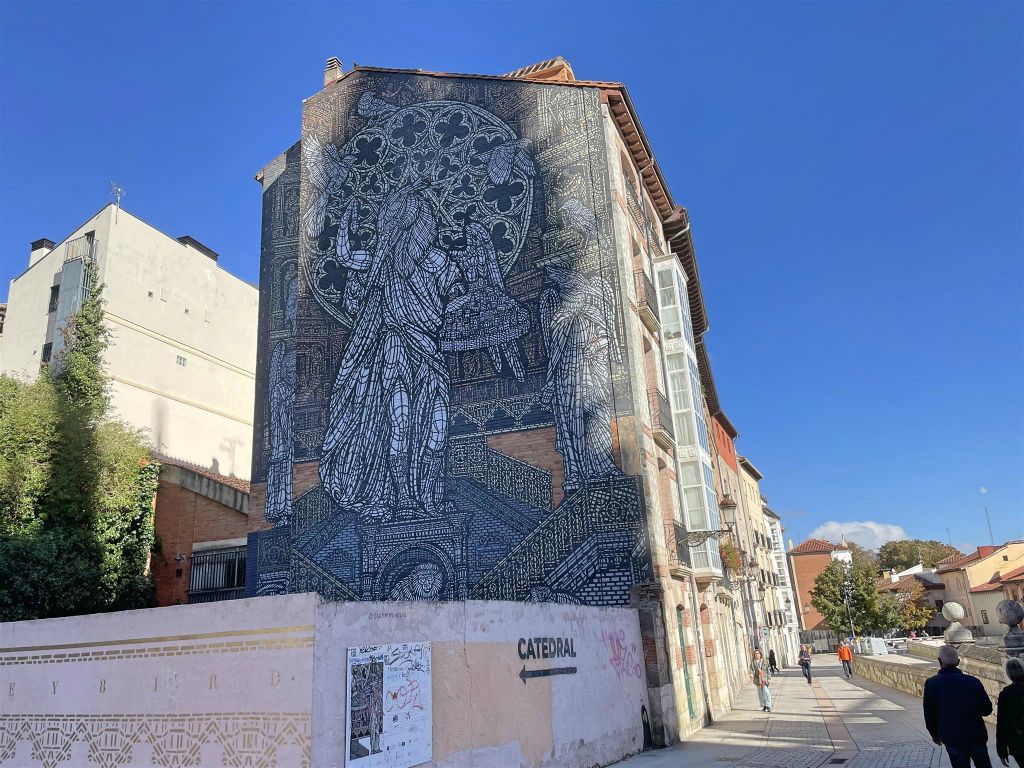 BURGOS - een mythische stencilmuurschildering gemaakt door MonkeyBird