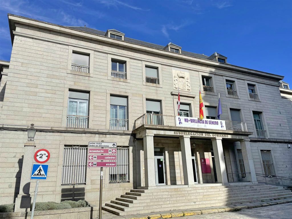 SEGOVIA - een overheidskantoor