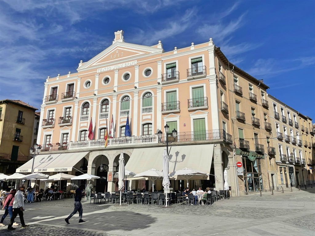 SEGOVIA - het Juan Bravo theater