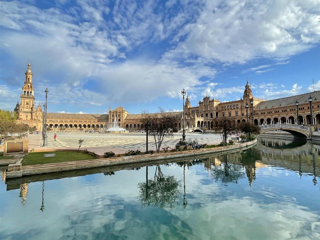 SEVILLA - de Plaza de España