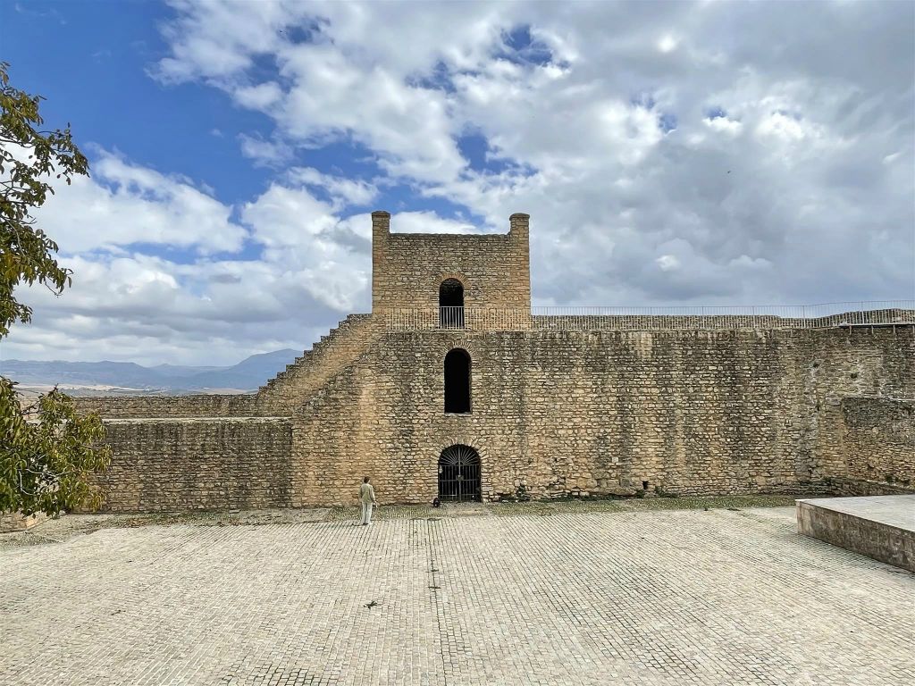 RONDA - de Murallas de la Cíjara