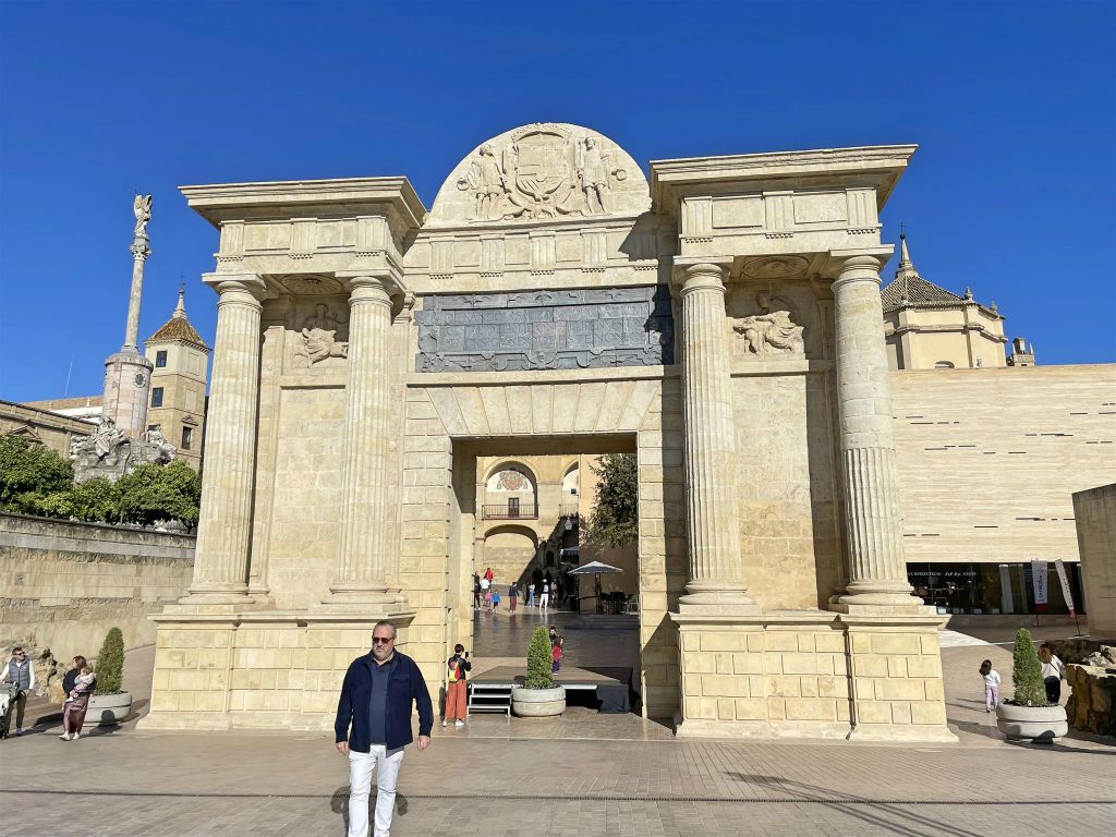 CÓRDOBA - de brugpoort