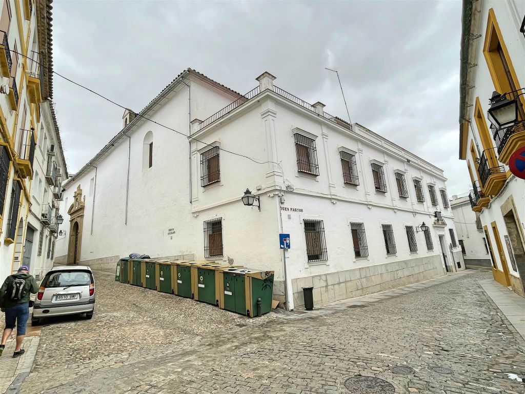 CÓRDOBA - het klooster van de gekruisigde Jezus