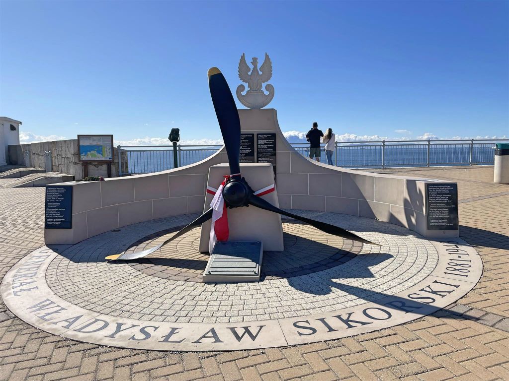 GIBRALTAR - het Sikorski-monument