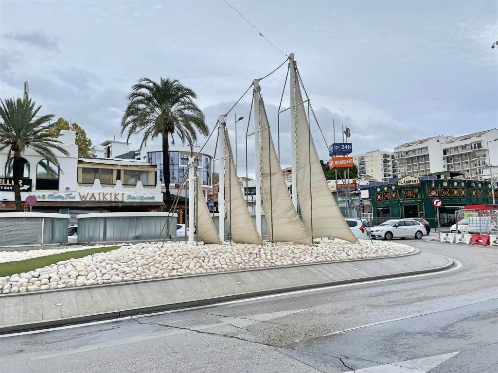 BENALMÁDENA - een kunstwerk
