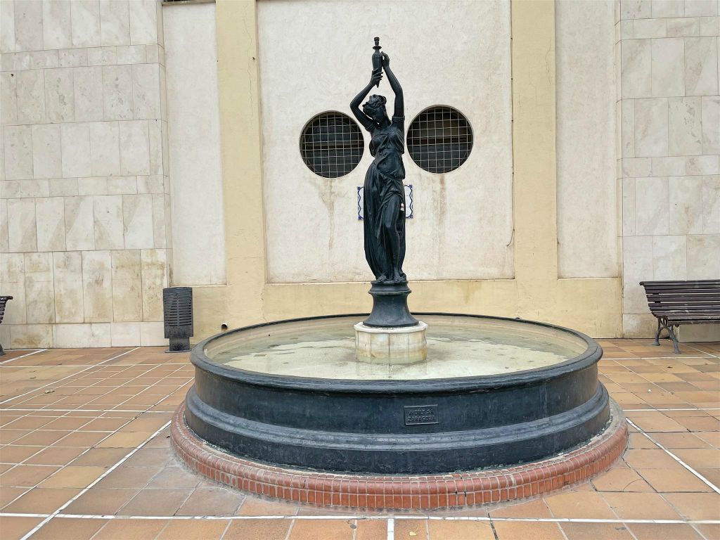 BENALMÁDENA - een fontein