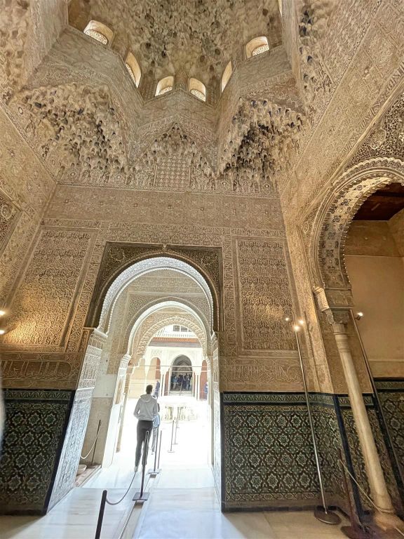 GRANADA - binnen in de Nasrid paleizen