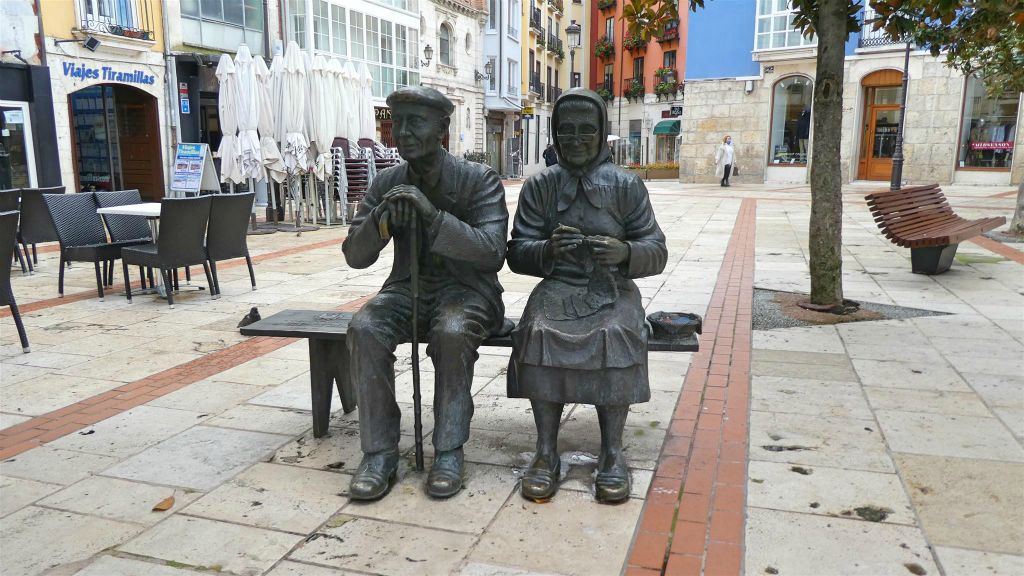BURGOS - een bronzen beeld