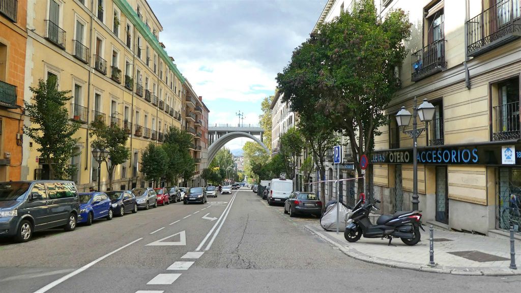 MADRID - het Segovia-viaduct