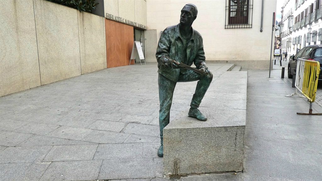 MADRID - een standbeeld