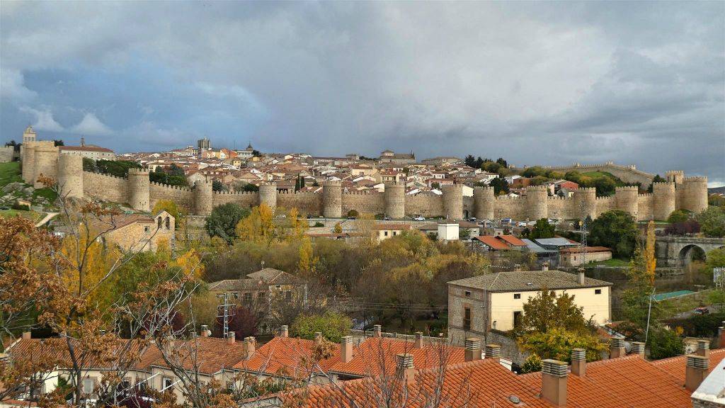 AVILA - de stadsmuren van de stad Avila