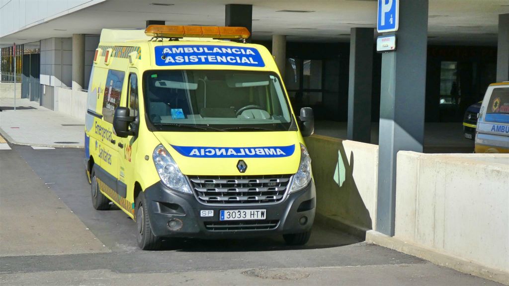 SALAMANCA - een ambulance bij het universitair ziekenhuis