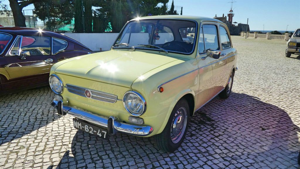FIGUEIRA DA FOZ - een Seat 850 Especial (1971)