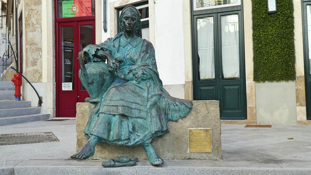 COIMBRA - het kunstwerk Tricana de Coimbra