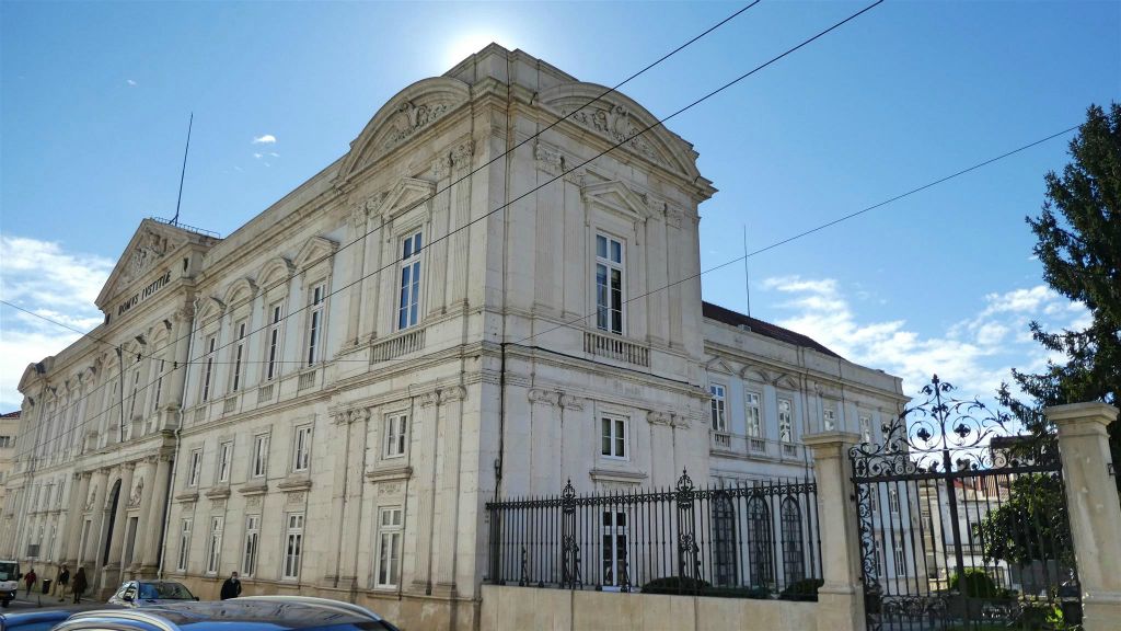 COIMBRA - het gebouw Palácio da Justiça