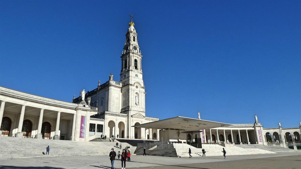 FÁTIMA - de basiliek van onze-lieve-vrouw van de rozenkrans