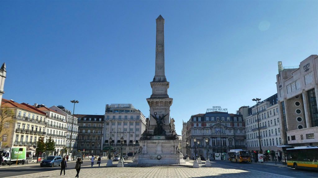 LISSABON - het restaurateurs monument
