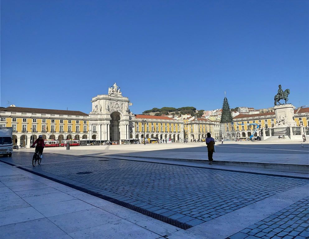 LISSABON - het stadsplein Praça do Comércio