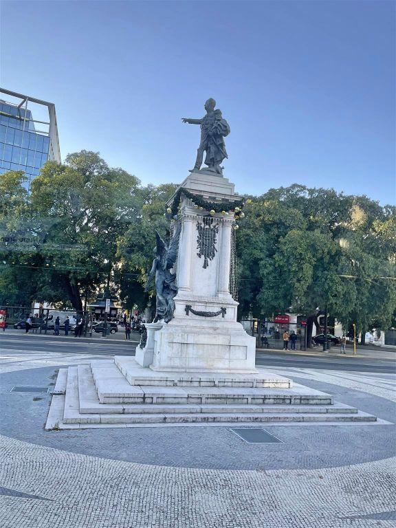 LISSABON - het standbeeld ter ere van João Carlos de Saldanha Oliveira e Daun