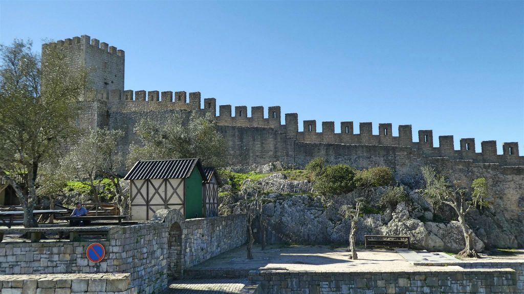 ÓBIDOS - de oude stadsmuur