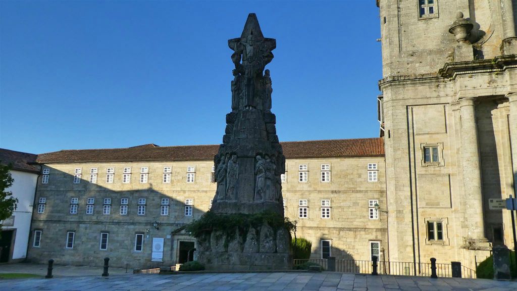SANTIAGO DE COMPOSTELLA - het San Francisco monument