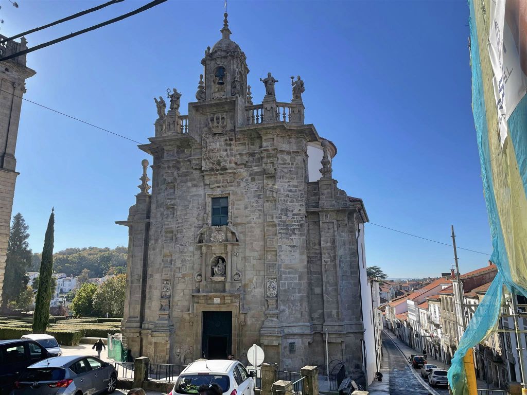 SANTIAGO DE COMPOSTELLA - de kerk van San Fructuoso