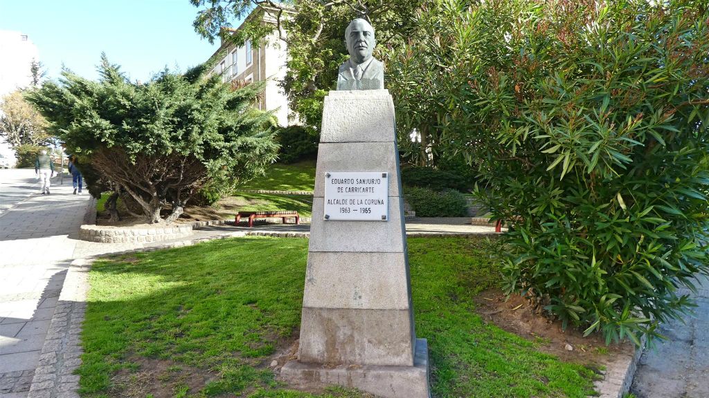 LA CORUÑA - het Eduardo Sanjurjo de Carricarte monument