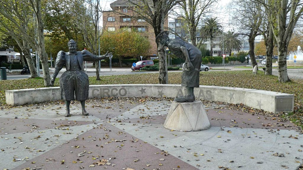 SANTANDER - het gebroeders Tonetti monument