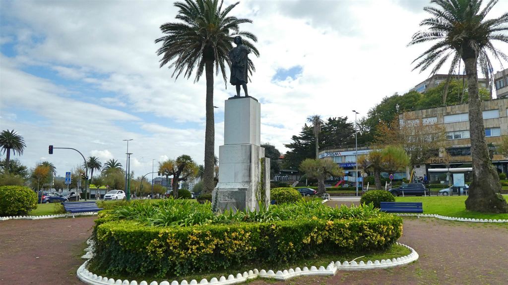 SANTANDER - het Colón monument