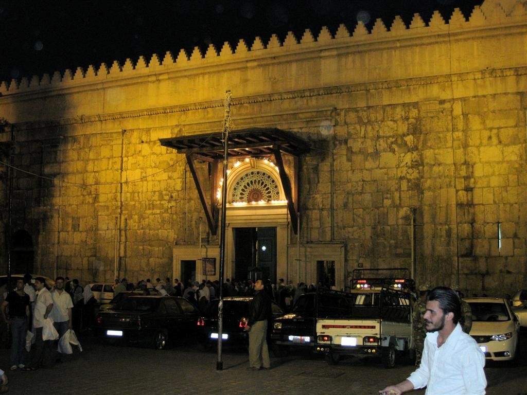 SYRIЁ - DAMASCUS - ingang van de Omaijadenmoskee