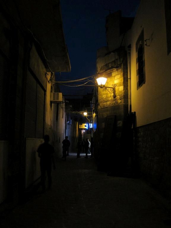 SYRIЁ - DAMASCUS - straatje in oud Damascus