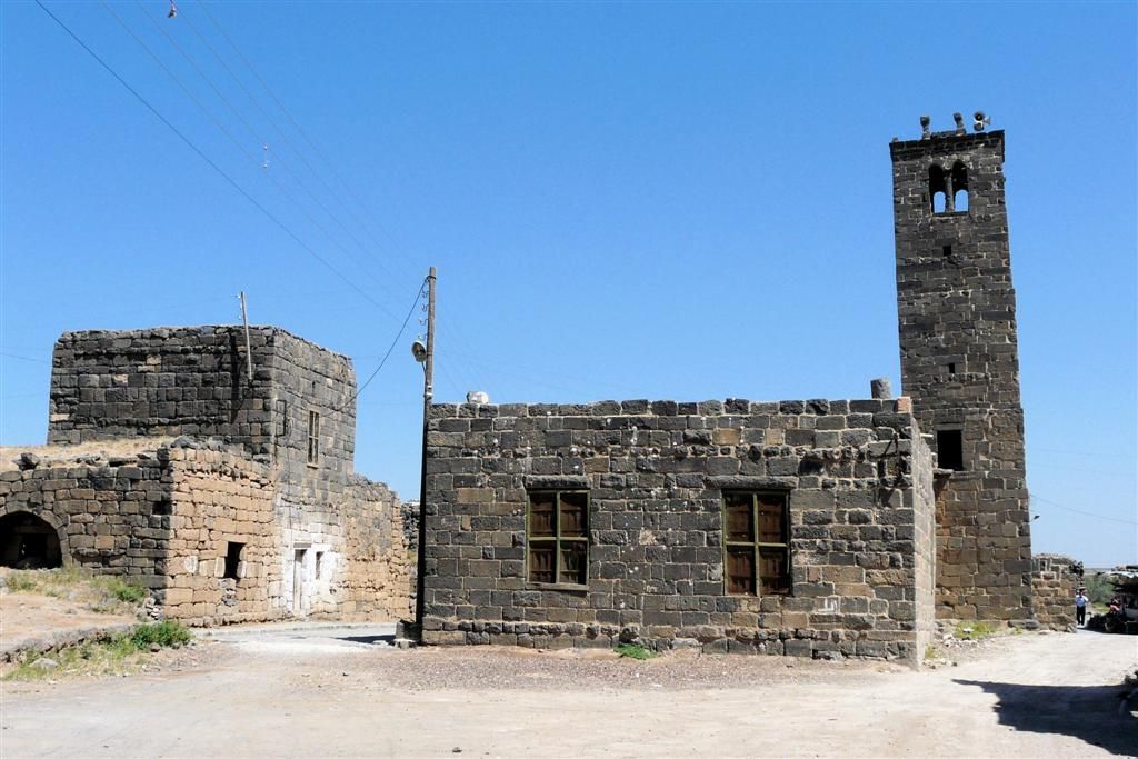 SYRIЁ - BOSRA - huidige huizen