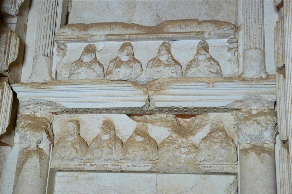 SYRIЁ - PALMYRA - versiering in graftoren van Elabel