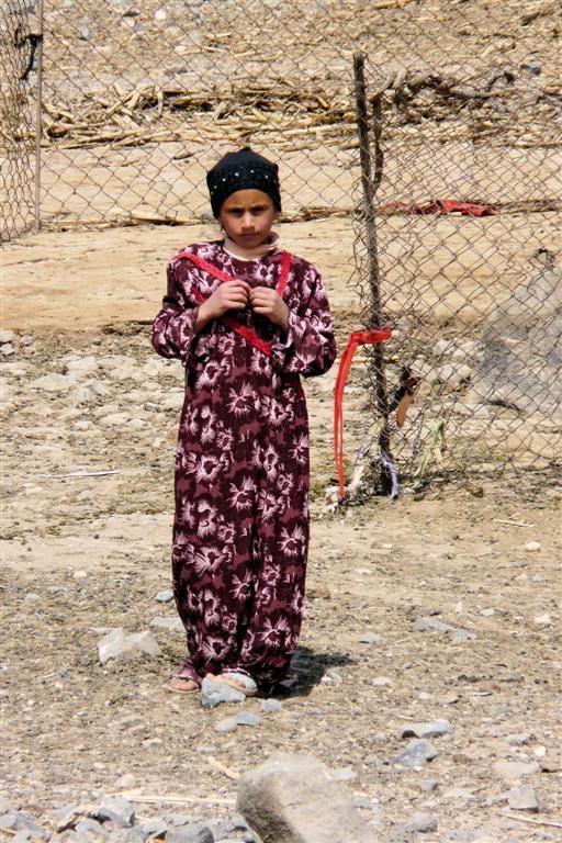 SYRIЁ - HALLABIYEH - meisje uit dorp