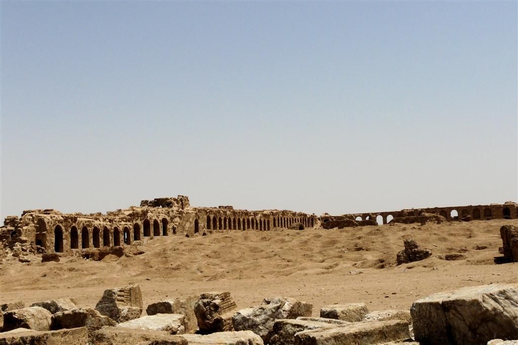 SYRIЁ - RASAFAH - een gedeelte romeinse stad