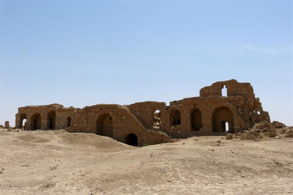 SYRIЁ - RASAFAH - een gedeelte romeinse stad